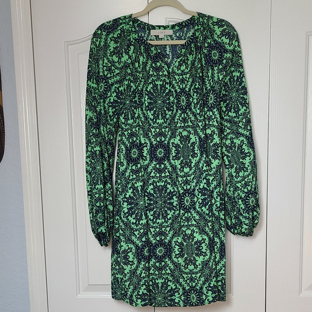 Women's LOFT Green Paisley Long Sleeve Dress Sz L